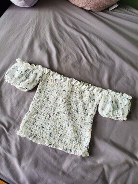 Discovery Smocked Off-Shoulder White Floral Top